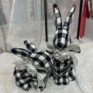 Bunny & Bean black and white checkered Easter bunny decor set of 2